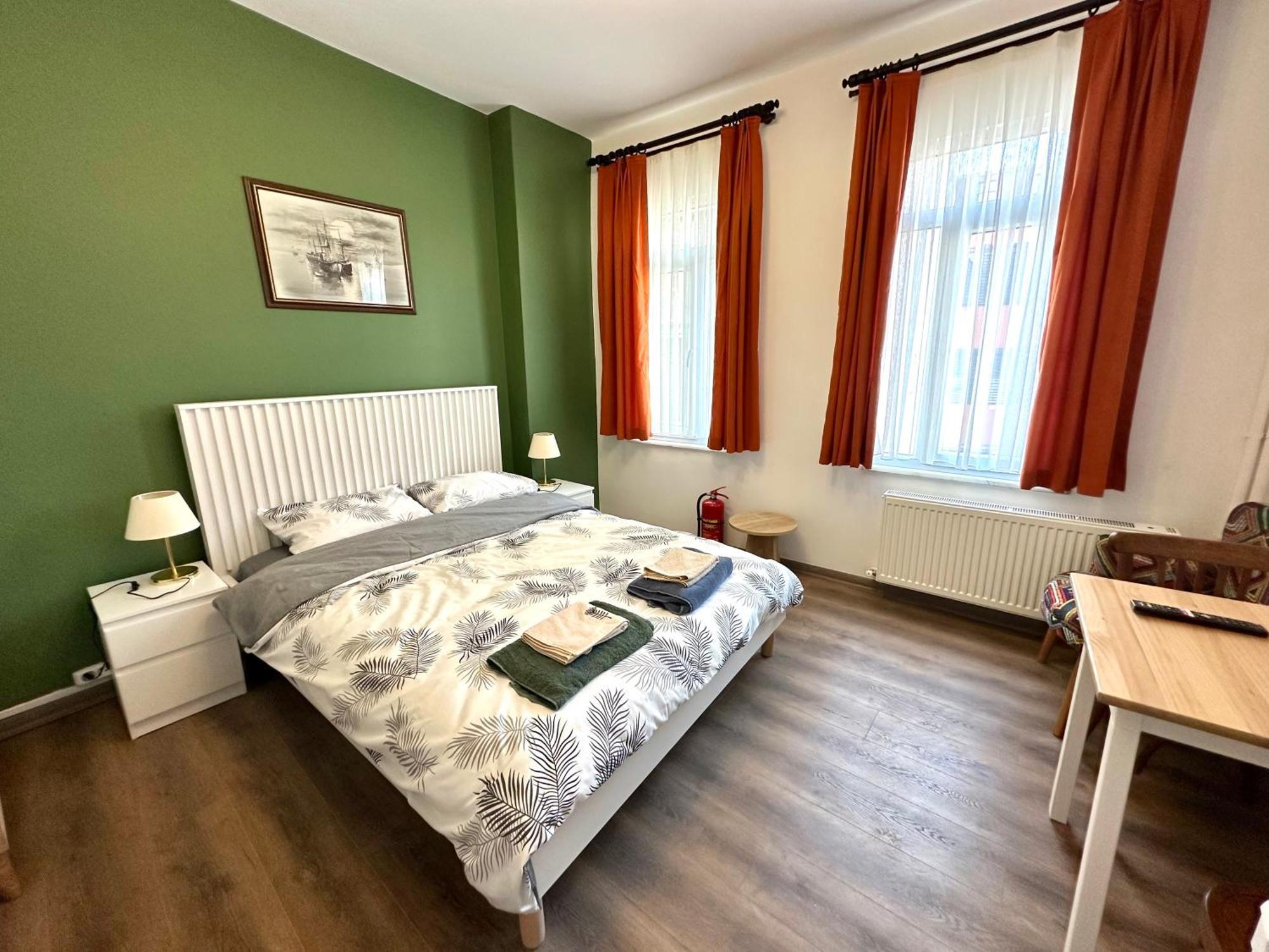 Aparthotel Yellowhouse 3