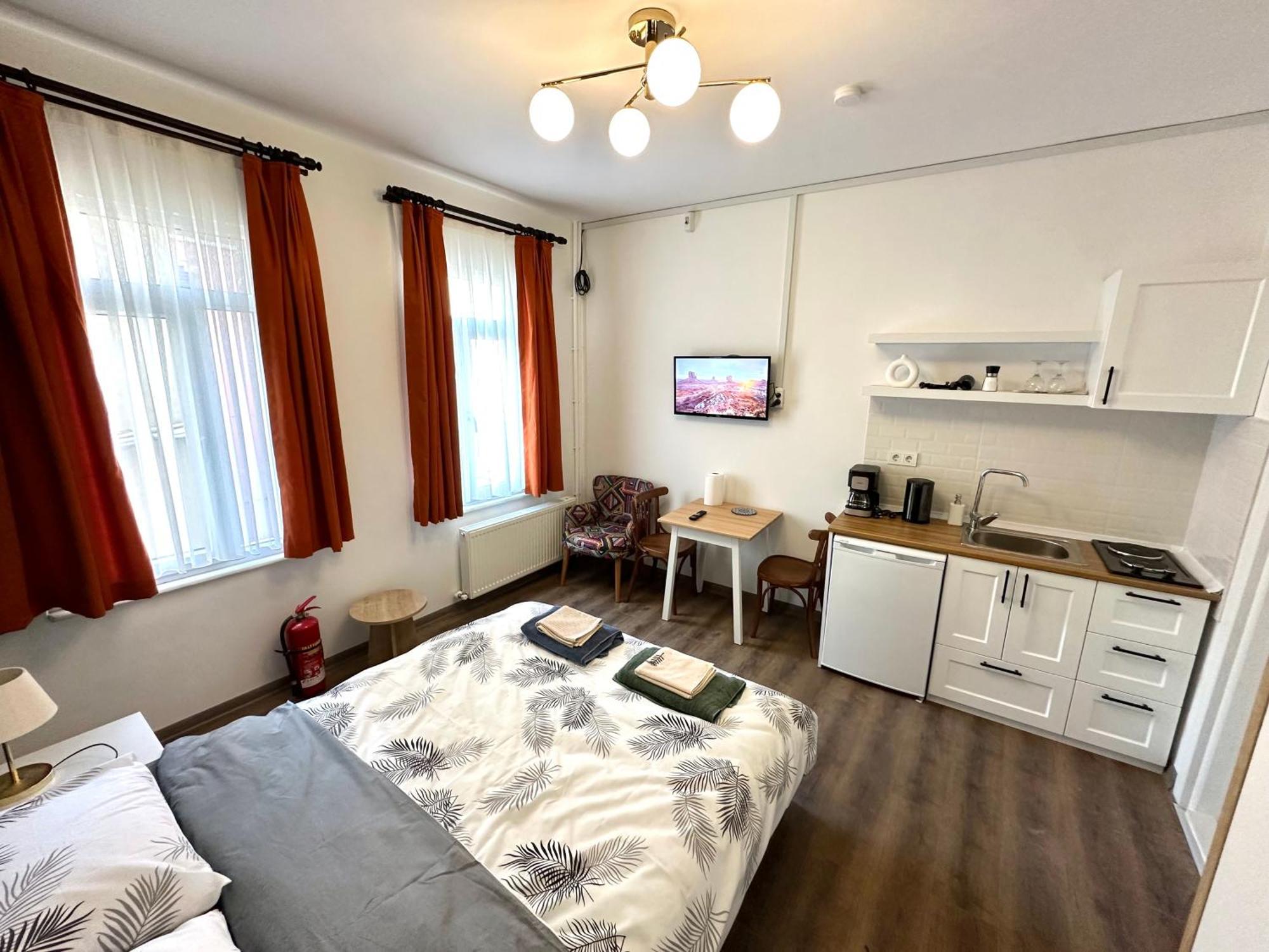 Yellowhouse 3 Hotel de apartamente